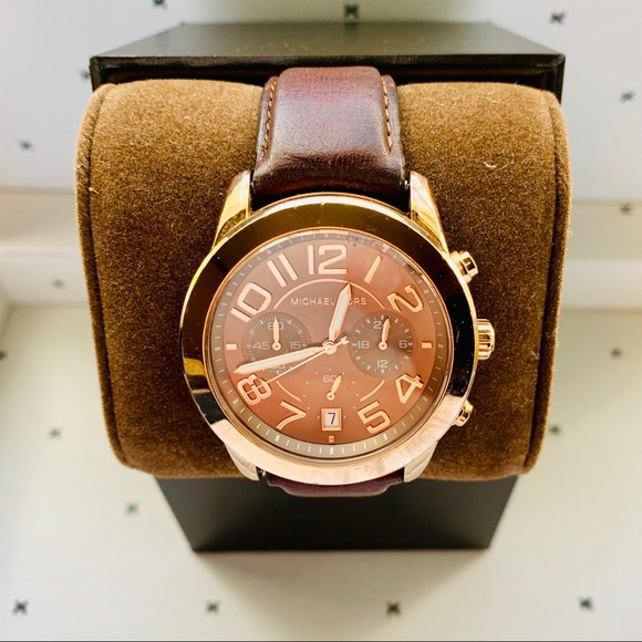 Michael Kors Rose Gold Chronograph Watch - Picture 3 of 5